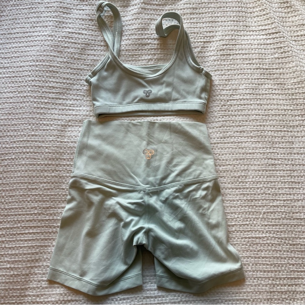 TNA Workout Set - Picture 2 of 3